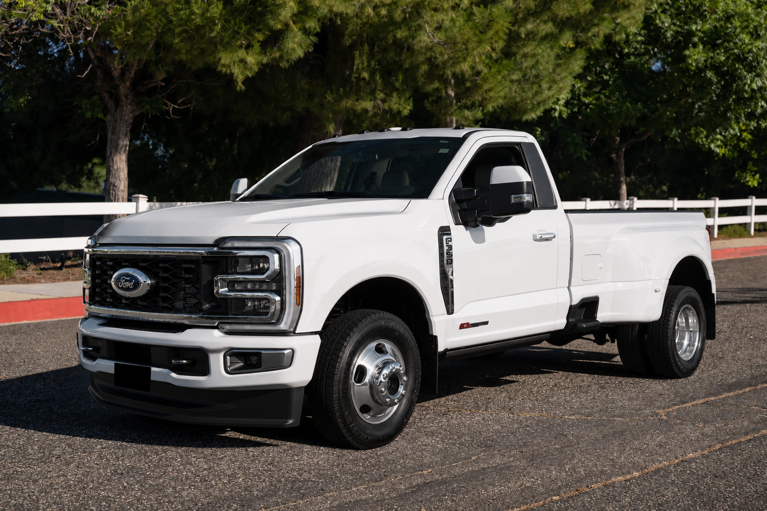 2025 Ford F-350 Platinum